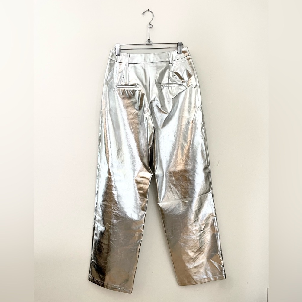 4TH and RECKLESS Silver metallic pants 4 - Picture 3 of 4